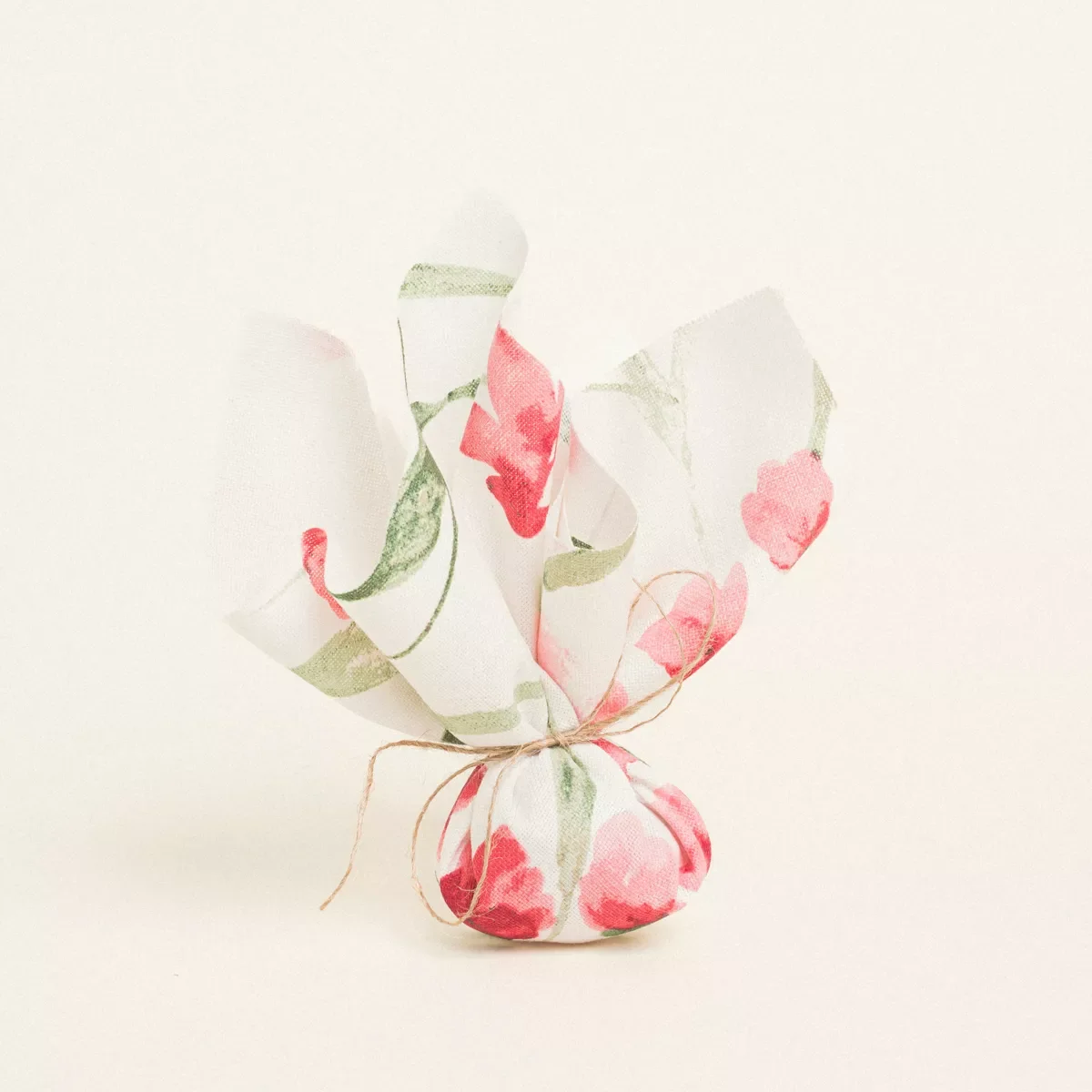 Φωτογραφία προϊόντος: Beauty Home ΜΑΝΤΗΛΙ 27 x 27 cm ΑΝΘΗ ΙΡΙΔΑ ΚΑΙ ΦΡΕΖΙΑ