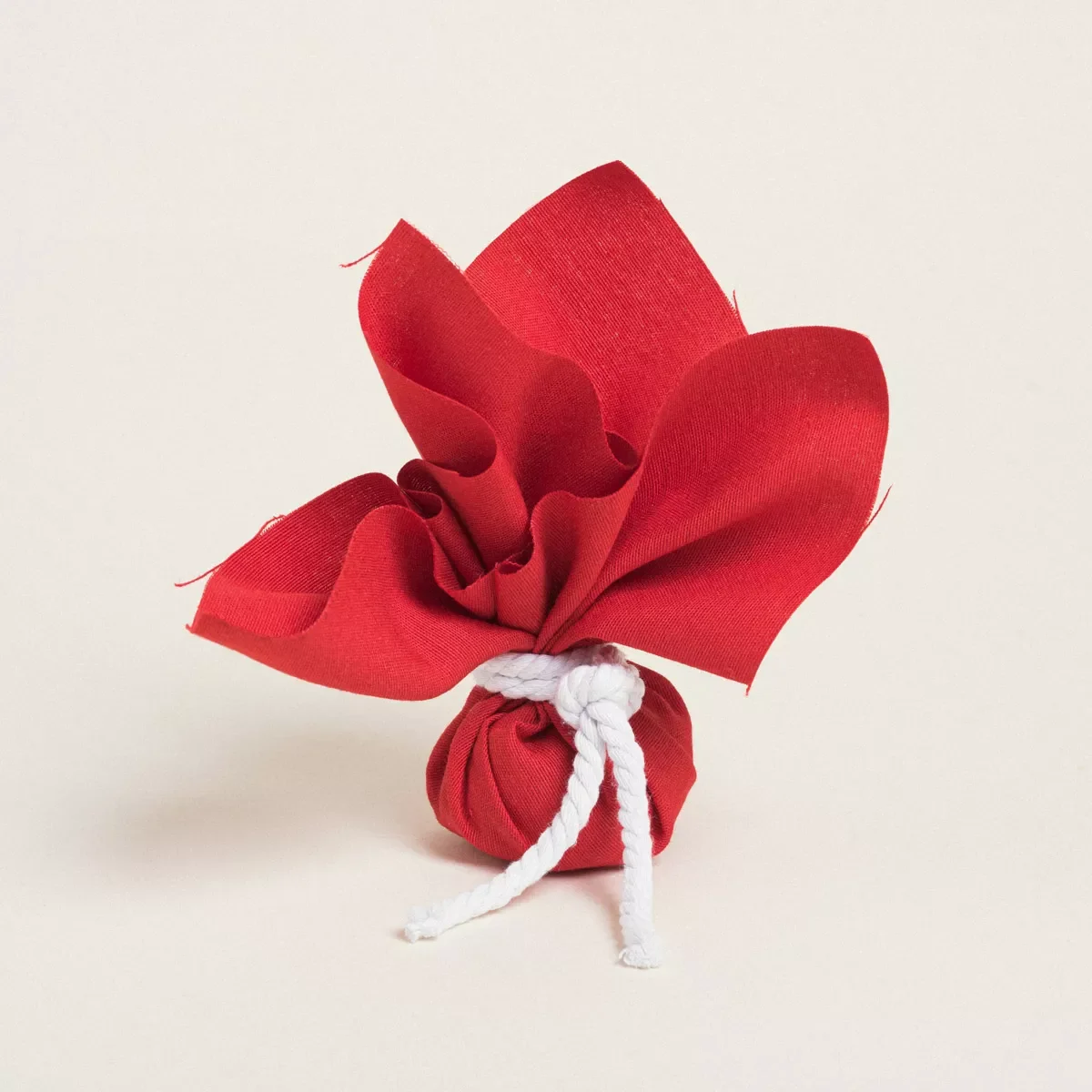 Φωτογραφία προϊόντος: Beauty Home ΜΑΝΤΗΛΙ 27 x 27 cm ΚΟΚΚΙΝΟ