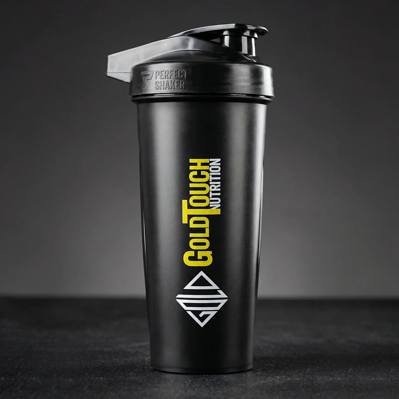 Φωτογραφία προϊόντος: GoldTouch Nutrition Premium protein Shaker cup - 700ml, Plastic, Black Gold Touch nutrition
